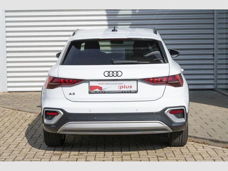 Gebraucht Audi A3 e-tron Performance 204 PS (150 kW) 2025 Weiß Kleinwagen