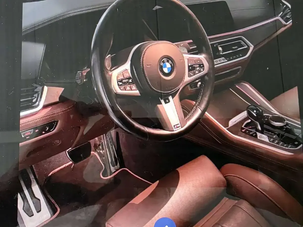 Gebraucht BMW X6 M50 530 PS (389 kW) 2022 Violett SUV