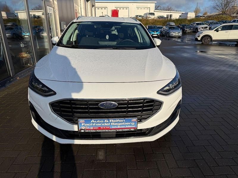 Gebraucht Ford Focus Titanium X 116 PS (85 kW) 2023 Weiß Kombi