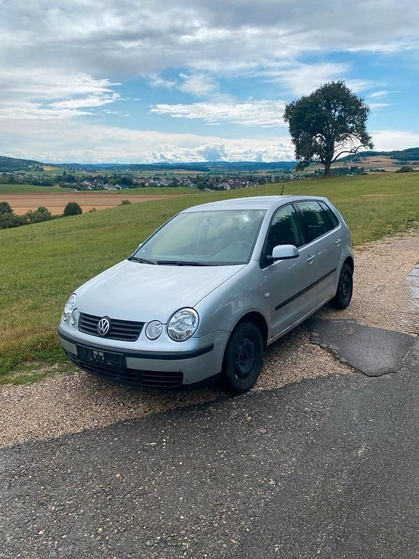 Silber Gebraucht 2002 VW Polo Kleinwagen | 1.100 € (Guter Preis) - Bild 1/4