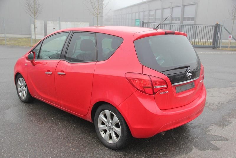 Gebraucht Opel Meriva 95 PS (69 kW) 2012 Van / Kleinbus