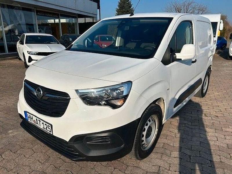 Gebraucht Opel Combo Edition 102 PS (75 kW) 2020 Weiß Van / Kleinbus