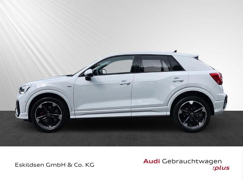 Gebraucht Audi Q2 S-Line 150 PS (110 kW) 2024 Gletscherweiß metallic SUV