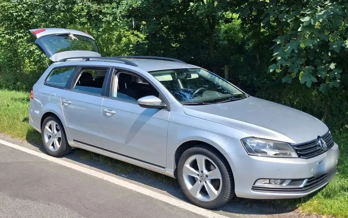Gebraucht VW Passat Trendline 122 PS (89 kW) 2013 Silber Kombi