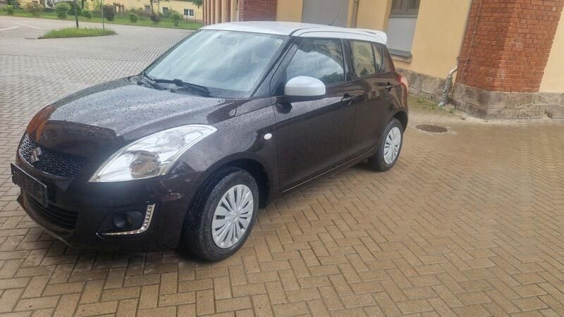 Braun Gebraucht 2015 Suzuki Swift Club Kleinwagen | 8.900 € (Fairer Preis) - Bild 1/4