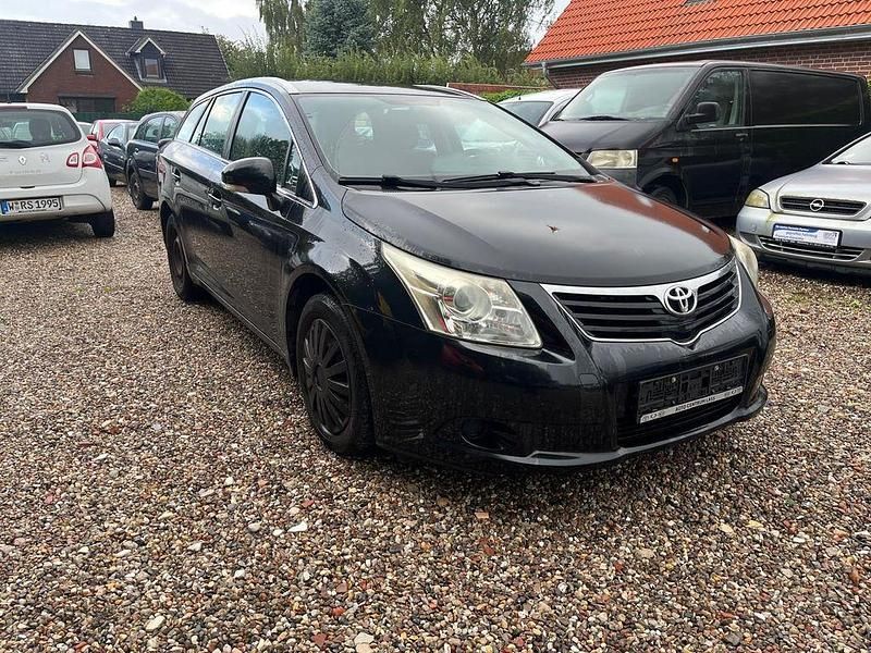Schwarz Gebraucht 2009 Toyota Avensis Kombi | 3.450 € (Superpreis) - Bild 1/4