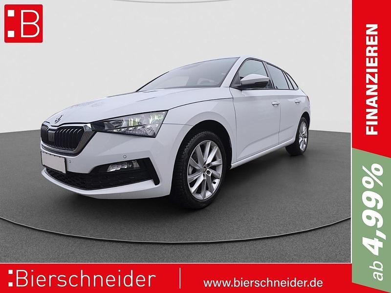 Weiss Gebraucht 2024 Skoda Scala Style Kleinwagen | 19.950 € (Guter Preis) - Bild 1/4