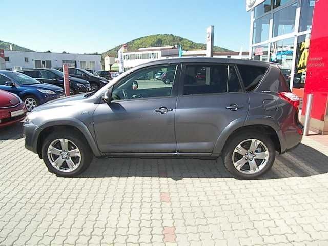 Gebraucht Toyota RAV4 Executive 150 PS (110 kW) 2010 Grau metallic SUV