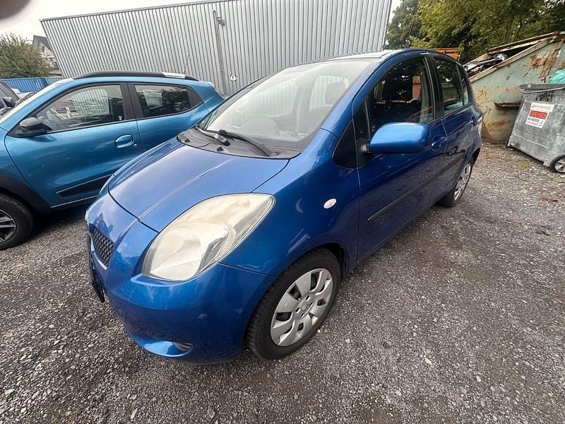 Blau Gebraucht 2007 Toyota Yaris Sol Kleinwagen | 2.990 € (Superpreis) - Bild 1/4