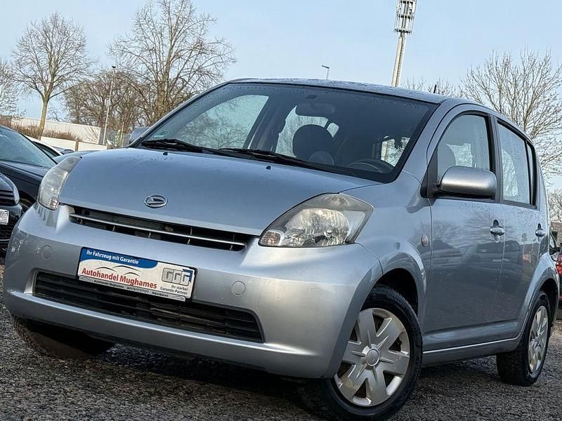 Gebraucht Daihatsu Sirion 87 PS (63 kW) 2006 Grau Kleinwagen