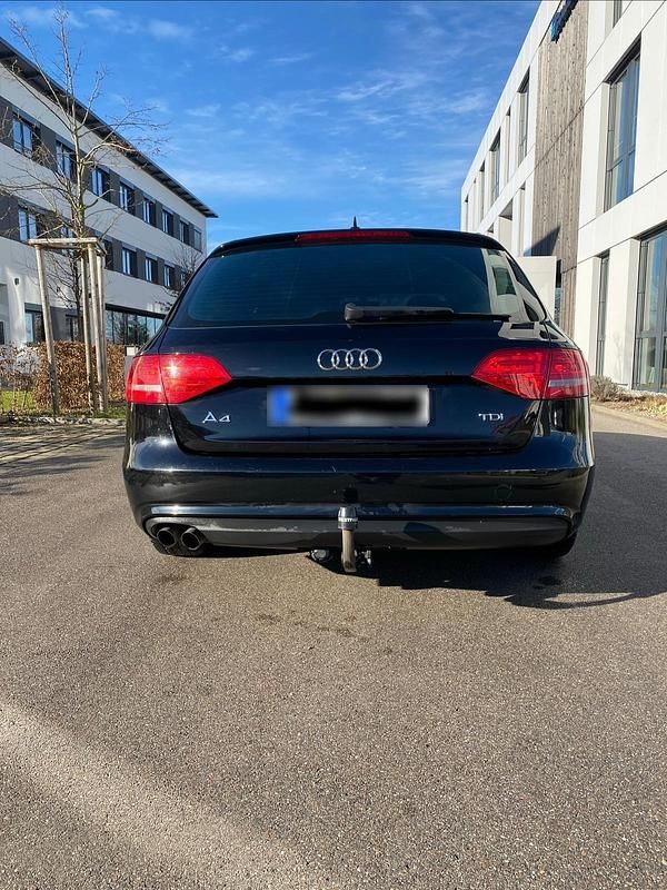 Gebraucht Audi A4 177 PS (130 kW) 2012 Schwarz Kombi