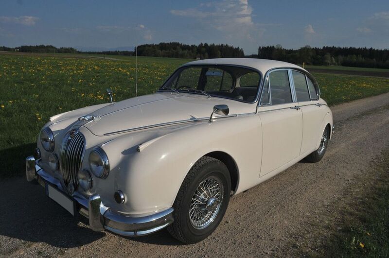 Weiß Gebraucht 1963 Jaguar MK II Limousine | 14.900 € - Bild 1/4