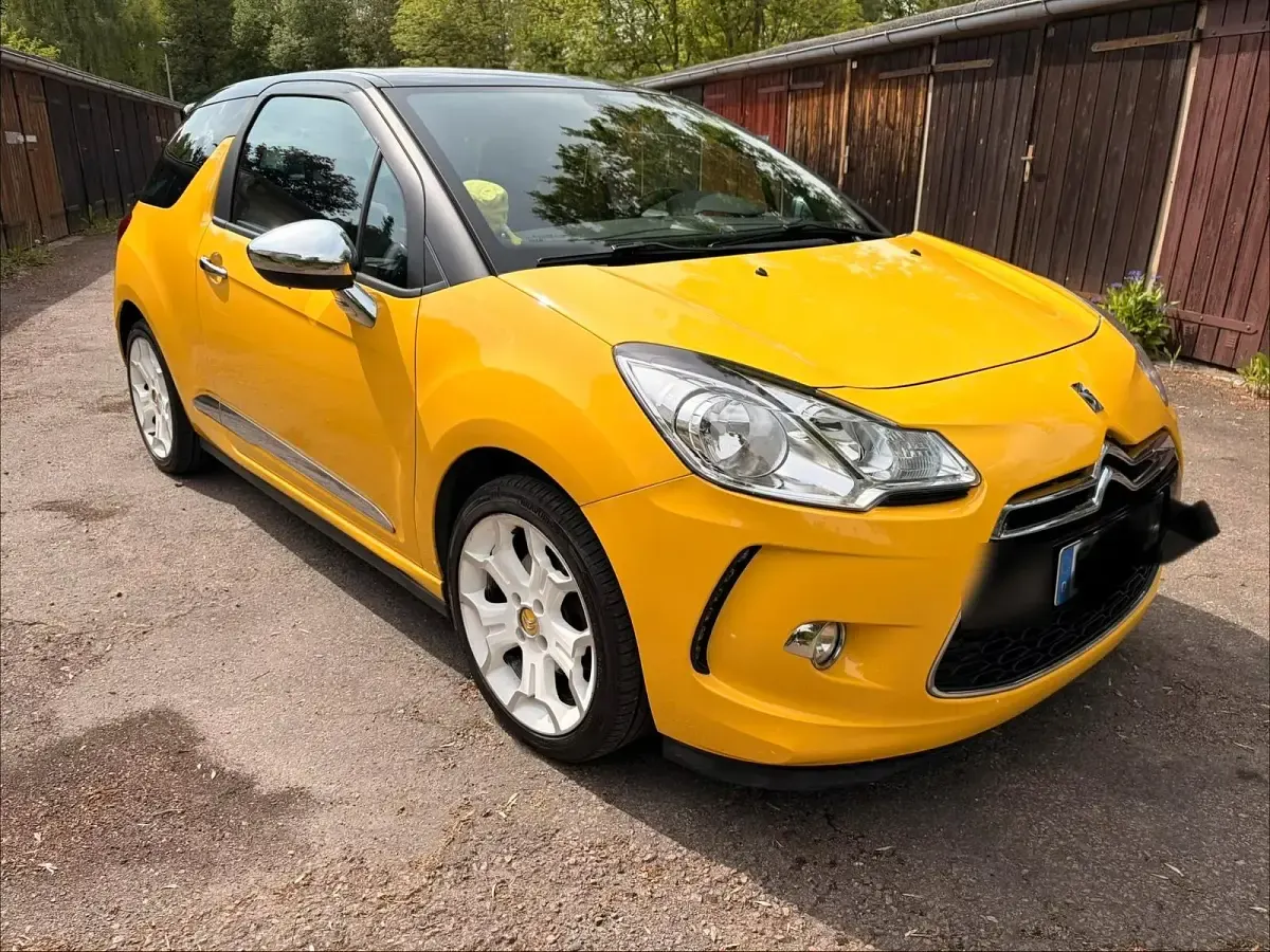 Gebraucht Citroën DS3 156 PS (114 kW) 2011 Gelb Kleinwagen