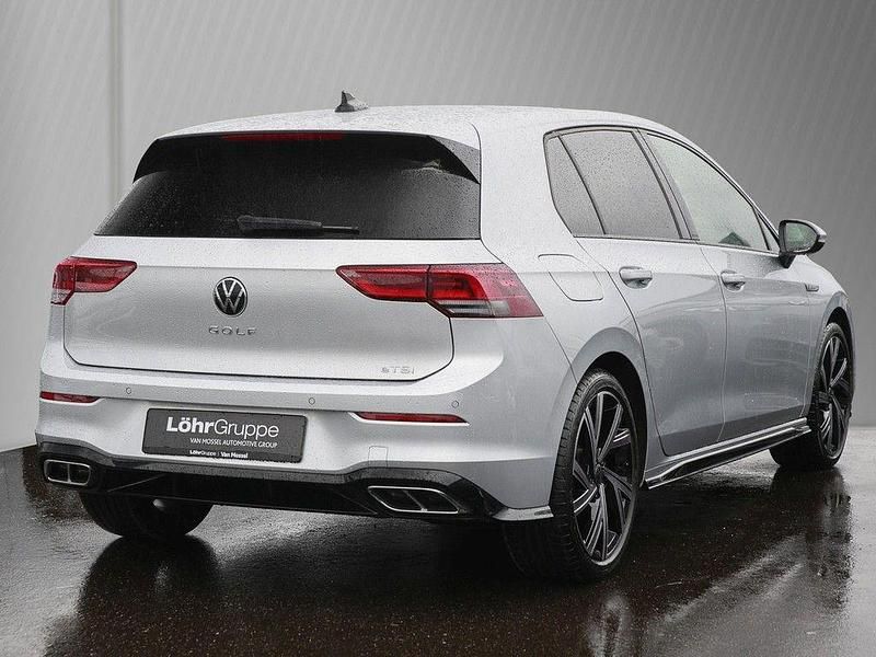 Gebraucht VW Golf VIII R-line 150 PS (110 kW) 2024 Silber Limousine