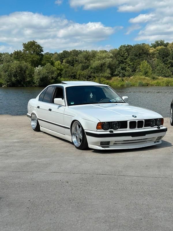 Second-hand BMW 525 192 CP (141 kW) 1992 Alb Berlinǎ