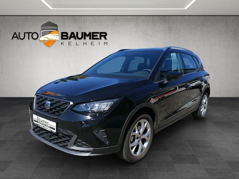 Mitternachtsschwarz Gebraucht 2024 Seat Arona FR SUV | 24.990 € (Fairer Preis) - Bild 1/4
