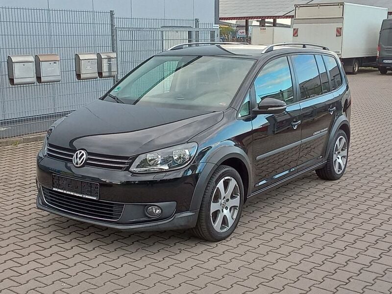Gebraucht VW Touran Cross Match 140 PS (102 kW) 2012 Schwarz Van / Kleinbus
