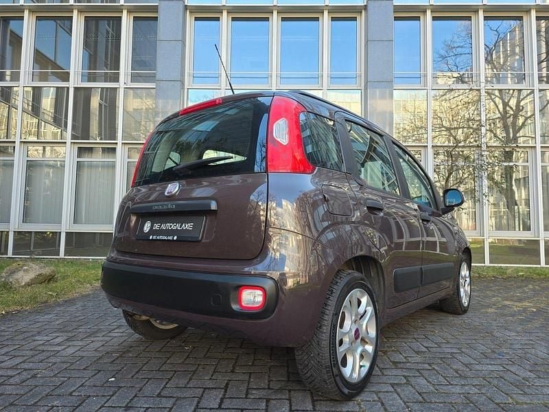 Occasion Fiat Panda 69 ch (50 kW) 2012 Marron Citadine