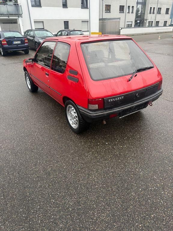Gebraucht Peugeot 205 60 PS (44 kW) 1992 Rot Kleinwagen