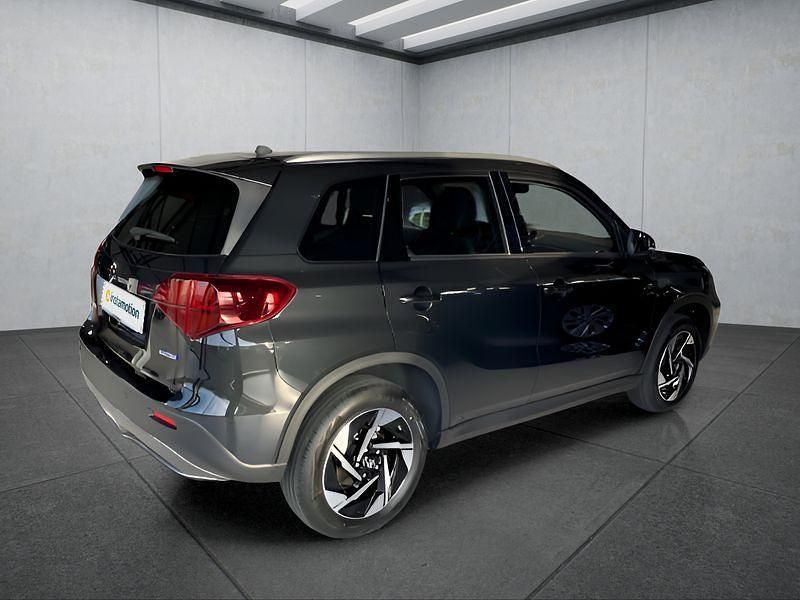 Gebraucht Suzuki Vitara 109 PS (80 kW) 2025 Schwarz SUV