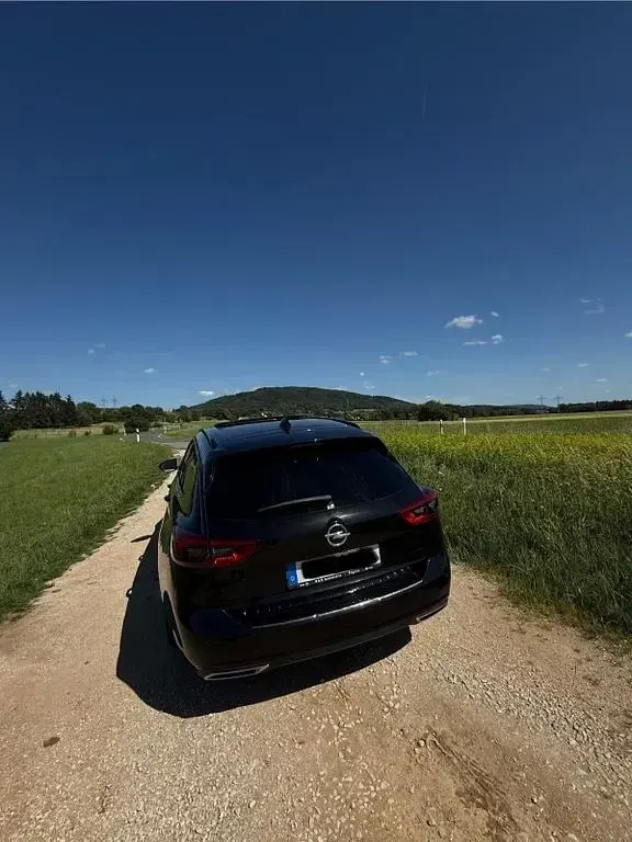 Gebraucht Opel Insignia Exklusiv 209 PS (153 kW) 2018 Schwarz Limousine