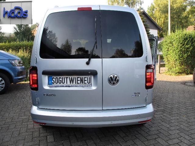 Gebraucht VW Caddy 102 PS (75 kW) 2015 Silber metallic Van / Kleinbus