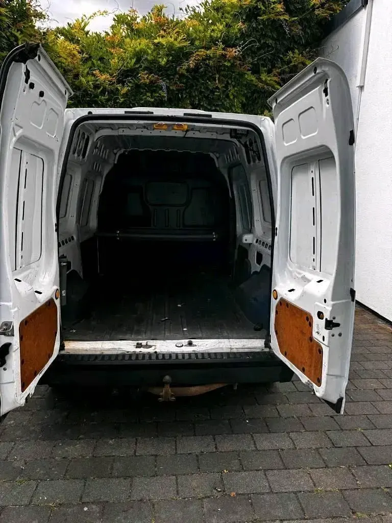 Gebraucht Ford Transit Connect 90 PS (66 kW) 2012 Weiß Van / Kleinbus