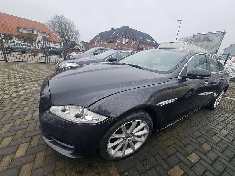 Gebraucht Jaguar XJ Portfolio 340 PS (250 kW) 2012 Grau Limousine