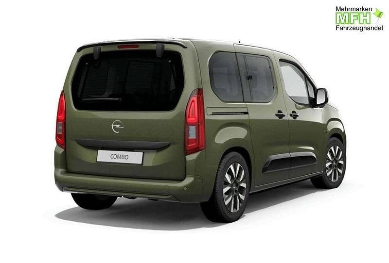 Nowe Opel Combo 131 KM (96 kW) 2026 Zielony Minivan