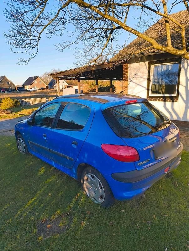 Blau Gebraucht 2002 Peugeot 206 Kleinwagen | 500 € (Superpreis) - Bild 1/4