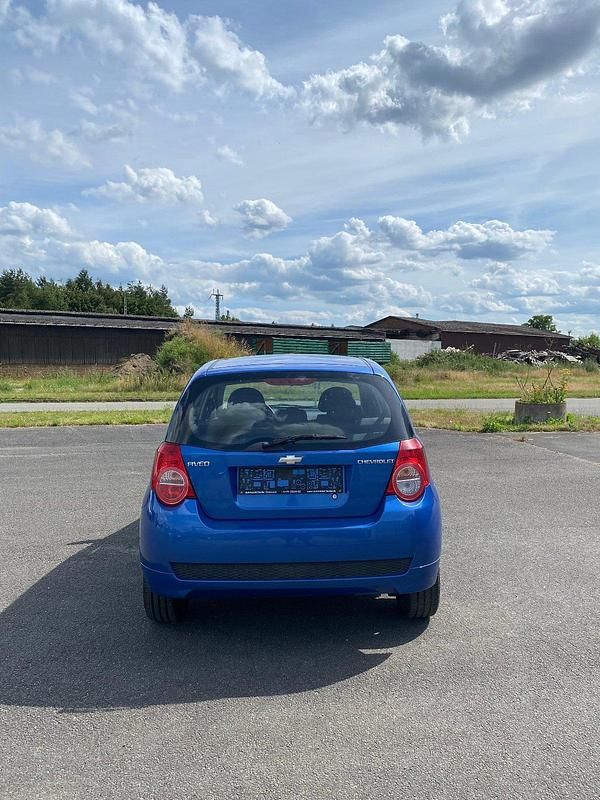Gebraucht Chevrolet Aveo LS 85 PS (62 kW) 2009 Blau Limousine