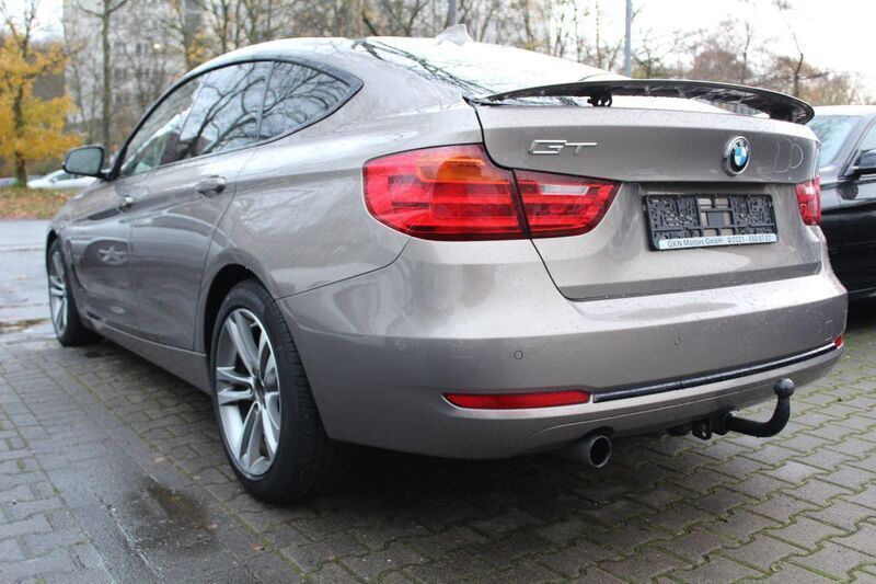 Gebraucht BMW 320 Gran Turismo Performance 184 PS (135 kW) 2014 Beige Limousine