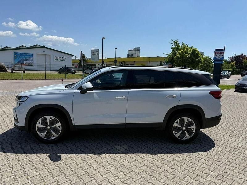 Neu Skoda Kodiaq Selection 150 PS (110 kW) 2025 Weiss SUV