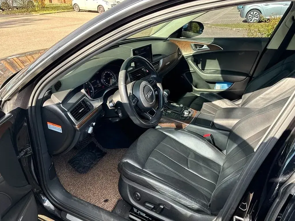 Gebraucht Audi A6 Ambiente 310 PS (228 kW) 2012 Schwarz Limousine