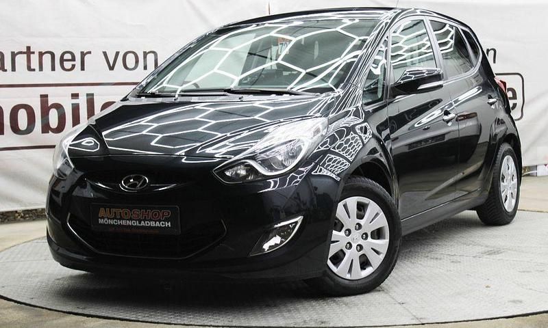 Schwarz Gebraucht 2011 Hyundai ix20 Comfort Kleinwagen | 6.850 € (Fairer Preis) - Bild 1/3