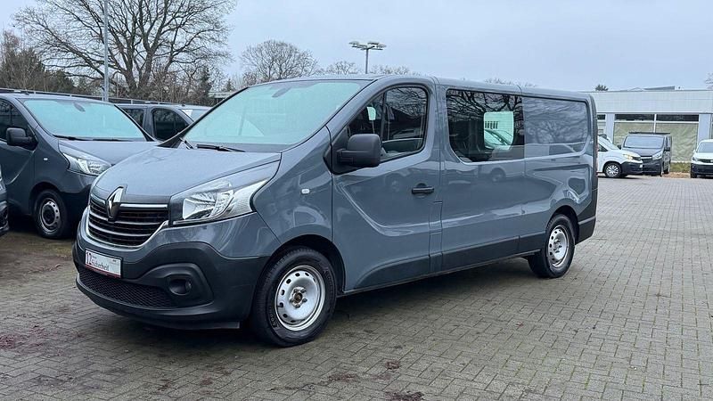 Gebraucht Renault Trafic Komfort 145 PS (106 kW) 2021 Grau Van / Kleinbus