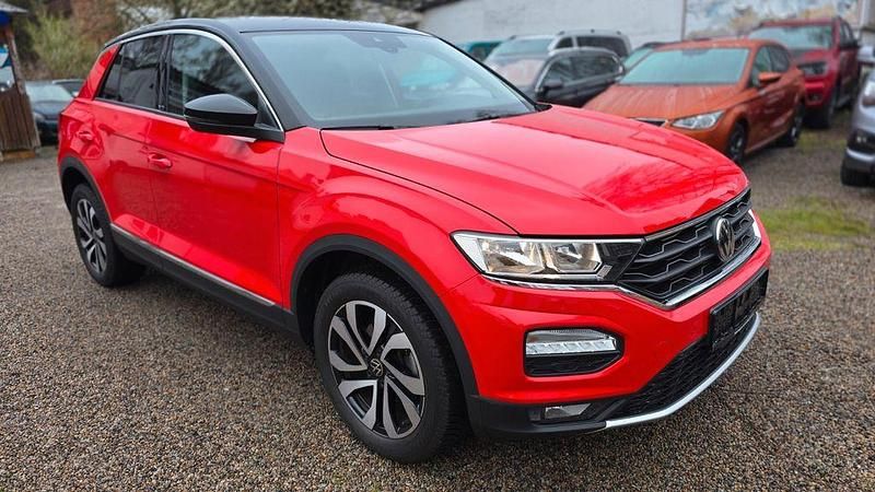 Gebraucht VW T-Roc Active 110 PS (80 kW) 2022 Rot SUV