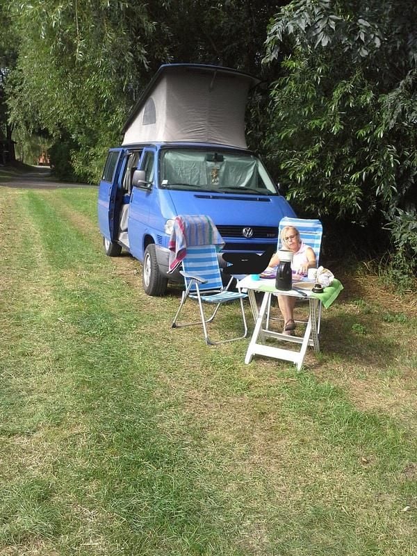 Blau Gebraucht 1998 VW T4 California Van | 15.000 € (Teuer) - Bild 1/4