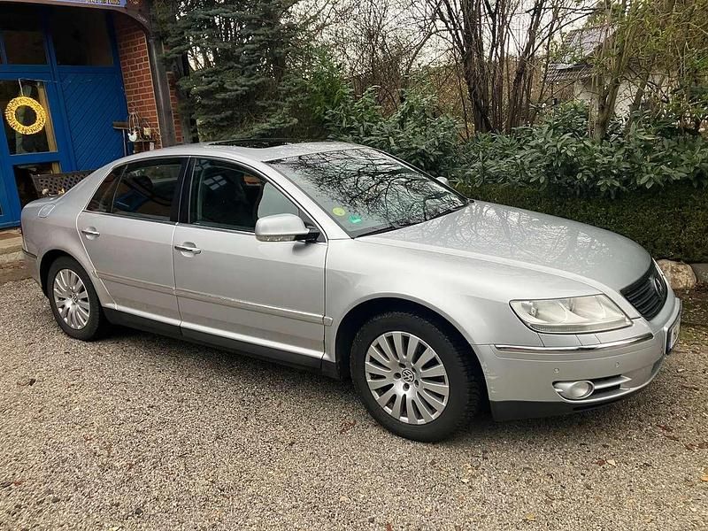 Gebraucht VW Phaeton 241 PS (177 kW) 2004 Silber Limousine