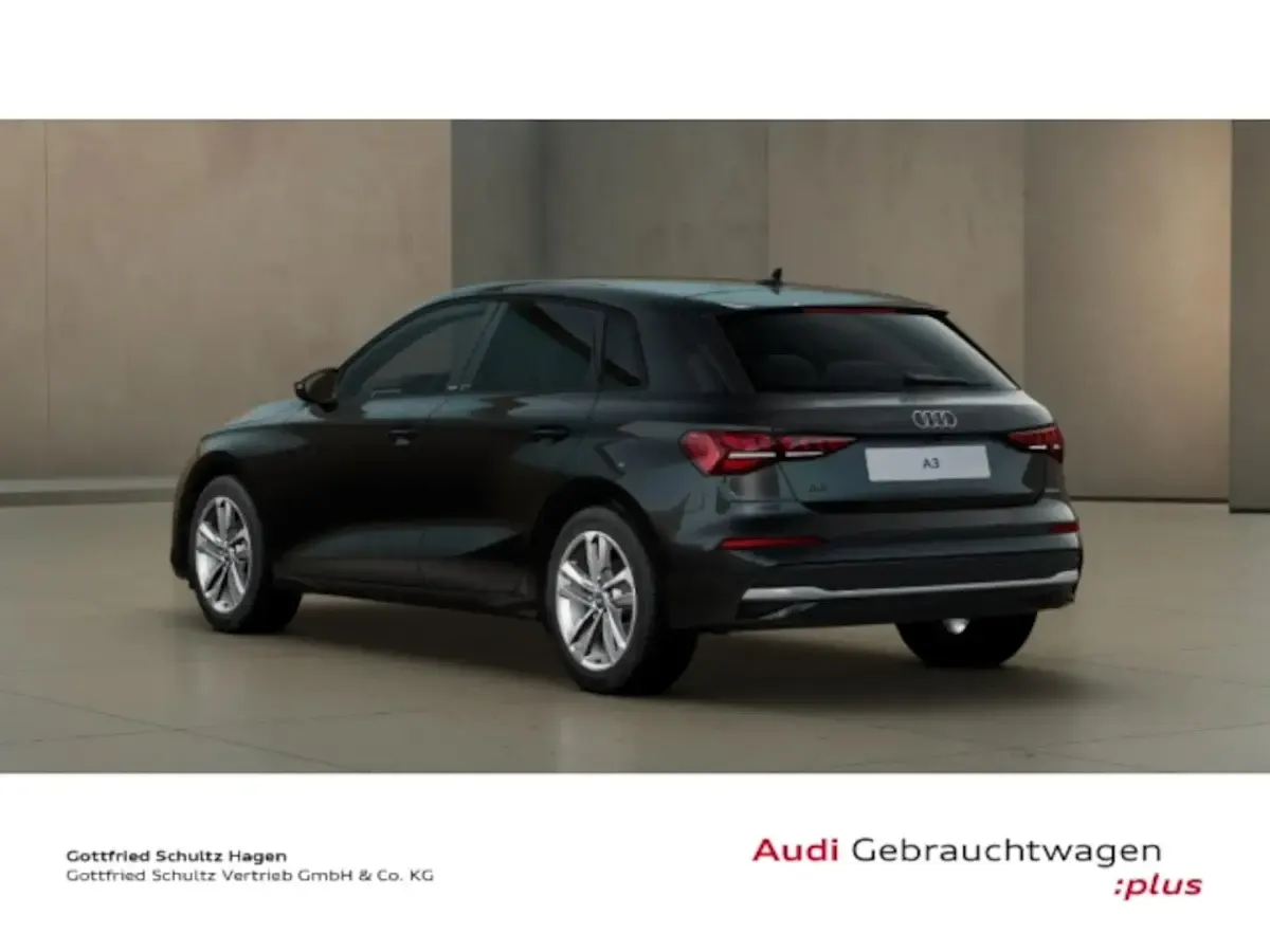 Gebraucht Audi A3 Advanced 150 PS (110 kW) 2025 Schwarz Limousine