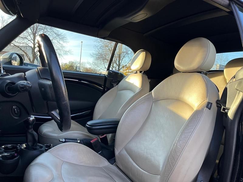 Gebraucht Mini Cooper D Cabriolet 111 PS (81 kW) 2012 Andere farben Cabrio