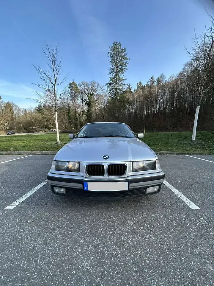Gebraucht BMW 316 102 PS (75 kW) 1998 Limousine