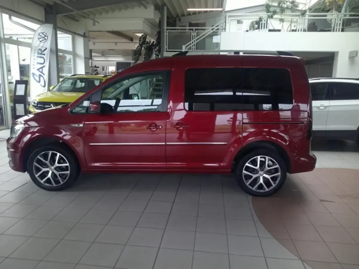 Gebraucht VW Caddy Highline 131 PS (96 kW) 2019 Van / Kleinbus