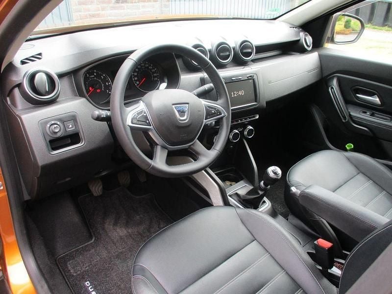 Gebraucht Dacia Duster Prestige 150 PS (110 kW) 2021 Orange SUV