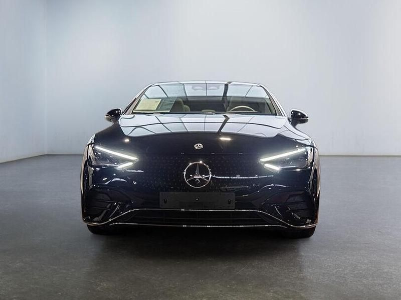 Gebraucht Mercedes 300 11 kW (15 PS) 2024 Schwarz Limousine