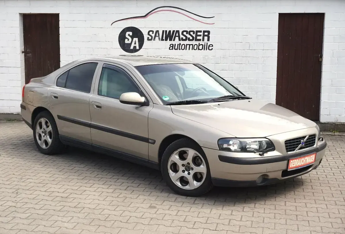 Gebraucht Volvo S60 Comfort 140 PS (102 kW) 2002 Braun Limousine
