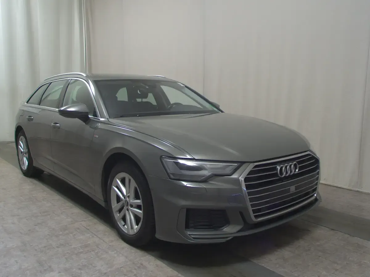 Gebraucht Audi A6 S-Line 204 PS (150 kW) 2022 Grau Kombi