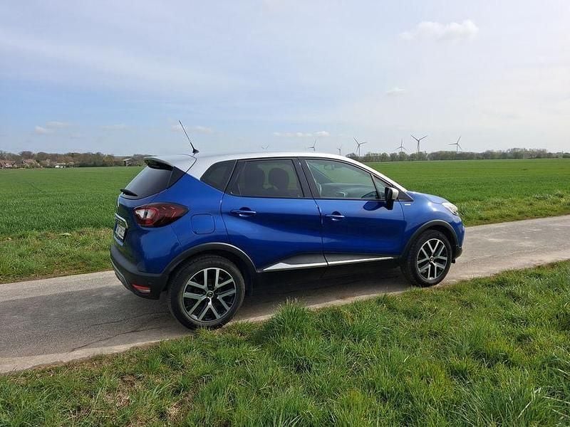 Gebraucht Renault Captur Version S 118 PS (86 kW) 2018 Blau SUV