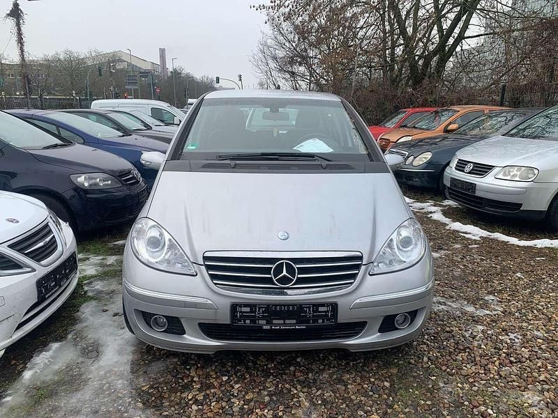 Gebraucht Mercedes A170 116 PS (85 kW) 2006 Polarsilber Limousine