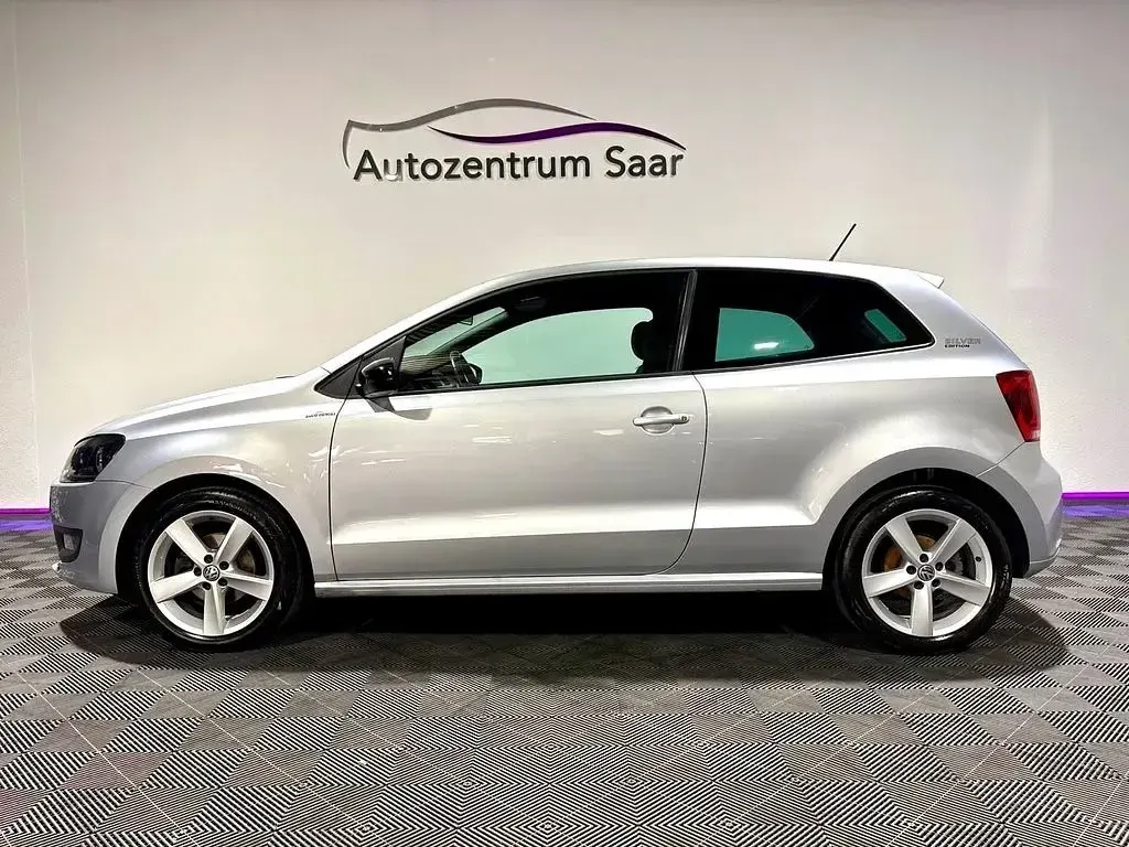 Gebraucht VW Polo Edition 90 PS (66 kW) 2013 Silber Kleinwagen